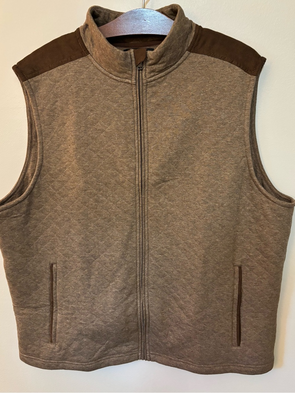 Bonobos Quilted Fleece Vest Mens XL Heather Tan Brown Suede Shoulder Patches